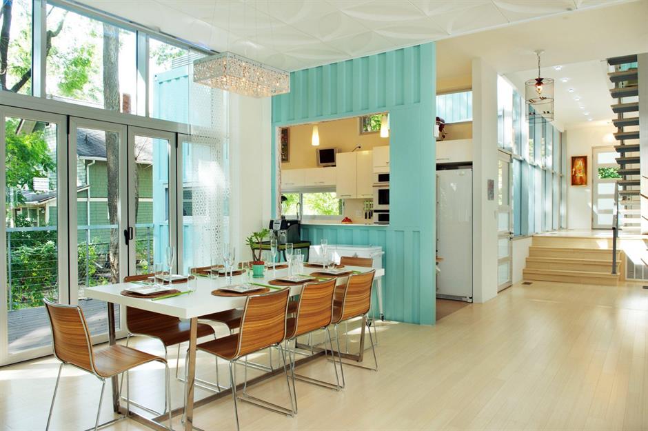 26 stunning homes made out of shipping containers 